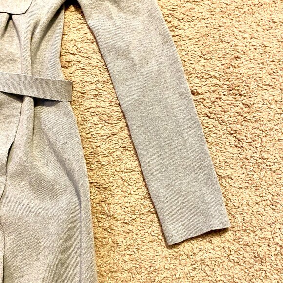 Simplee Women's Cardigan, grey, heavy knit, tie closure, barely worn - Picture 4 of 6